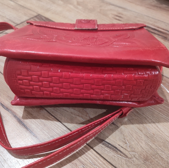 Vtg Tooled Leather Bag RED - Picture 6 of 11